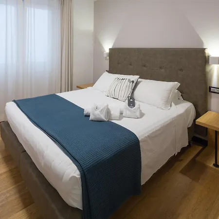 Hotel Doria 3*